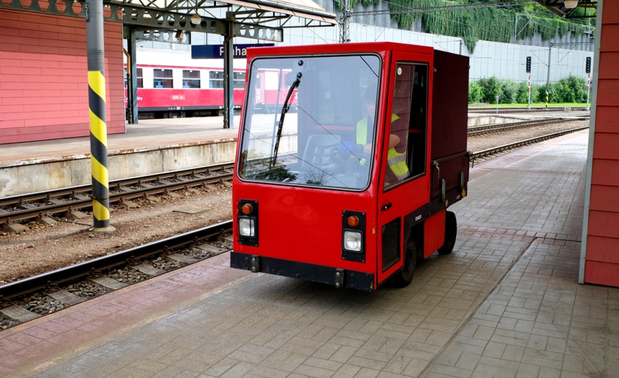 A_duvera_v_ekonomiku_zaria