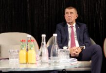 Babišovy reprodukční kliniky nakoupily nástroje AI v Americe
