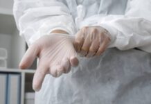 Glosa: Pokud ebola dorazí i k nám, kdo bude jelimánek?