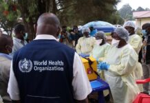 Epidemie eboly není zdaleka pod kontrolou. Žádá si totiž další peníze