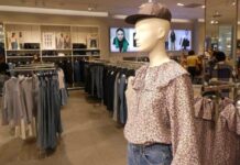Duben v maloobchodě zklamal. Lidé méně utráceli